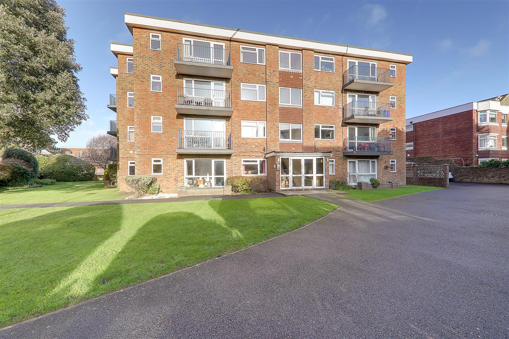 Flat - Purpose Built | Wordsworth Road, Worthing | For Sale